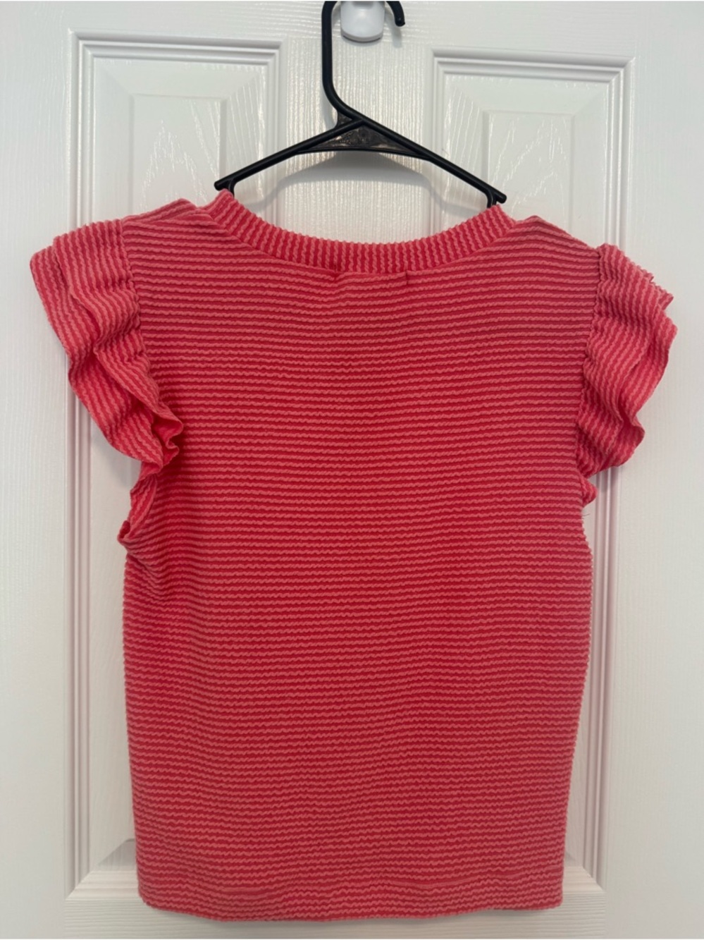 Coral Moa Moa Ruffle Sleeve Top - Picture 2 of 3